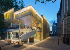 McDonalds-Coolsingel-by-MEI-Architects-and-Planners_dezeen_784_9